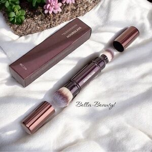 Hourglass Retractable Double-Ended Complexion Brush     ~NEW~  No Box